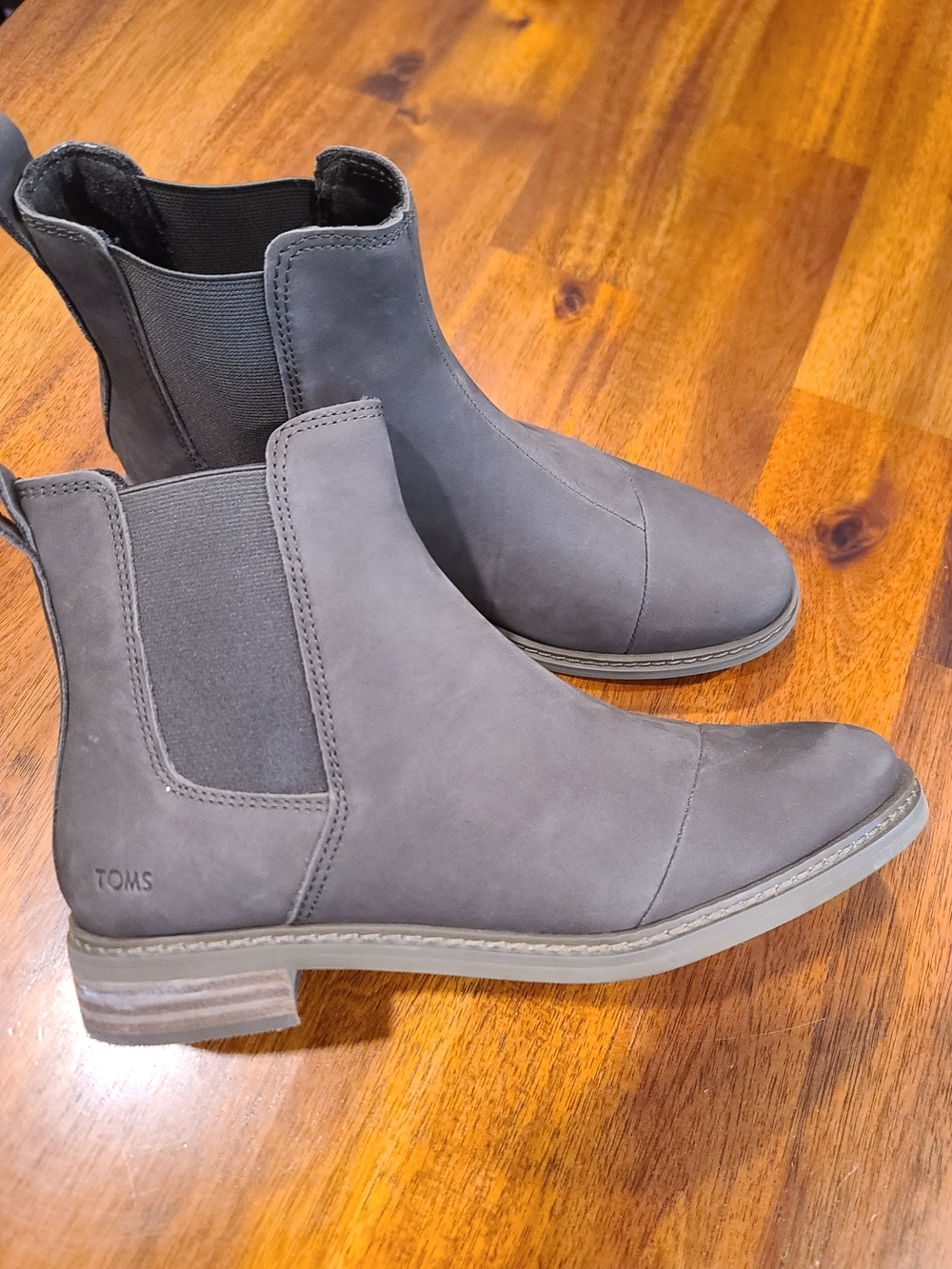 Toms Women's Charlie Nubuck Olive Boots